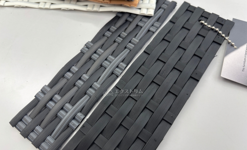 従来のラウコードとの比較。写真右が新仕様のラウコード。