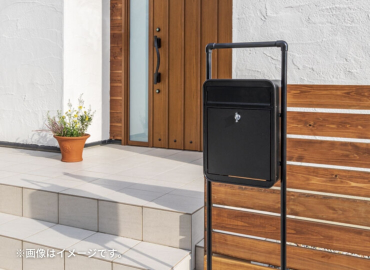 オンリーワンクラブ スタンドポスト ミルク+ミルク専用パイプスタンドセット 使用イメージ