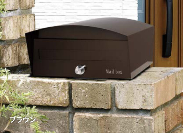 オンリーワンクラブ 上置き型ポスト マカロン+マカロン専用取付金具 使用イメージ