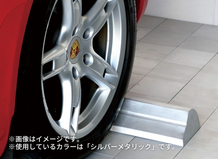 オンリーワンクラブ カーストッパーアルデコール C600シリーズ プレミアムカータイプ 使用イメージ