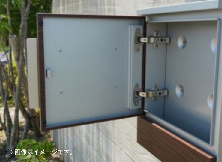 ユニソン 壁付けポスト クルムⅡ ダイヤル錠 使用イメージ