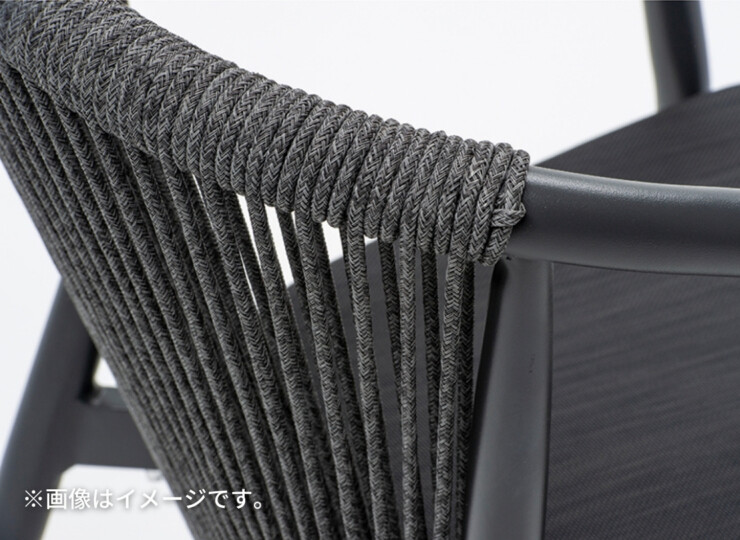ユニソン タパス サラゴサアームチェア 使用イメージ