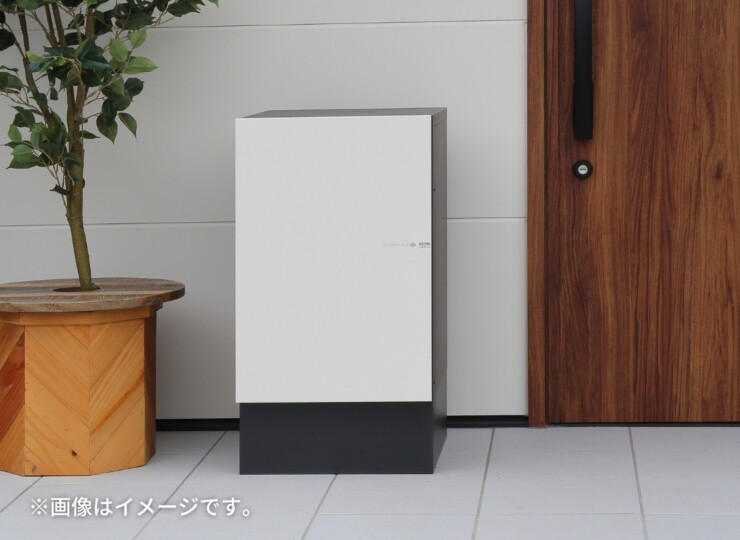 ユニソン 宅配ボックス ヴィコDB120ポスト無し（前出し）+据置用台座 使用イメージ